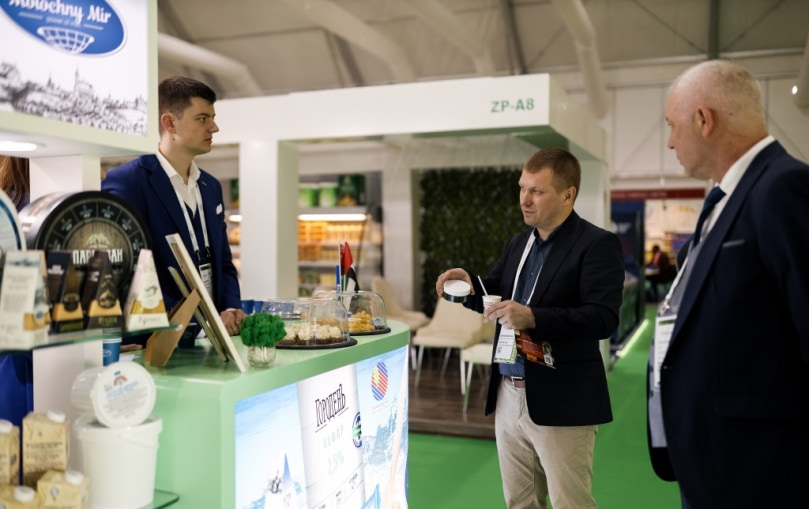 На выставке Gulfood 2023 в Дубае белорусские компании заключили контракты на сумму более 4 млн. долларов На выставке Gulfood 2023 в Дубае белорусские компании заключили контракты на сумму более 4 млн. долларов