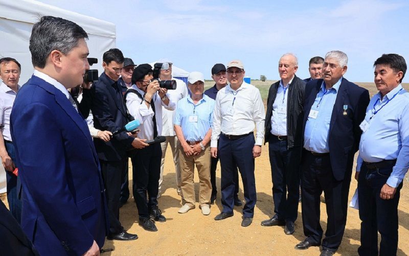 Олжас Бектенов: господдержка АПК в Казахстане увеличена в 10 раз Олжас Бектенов: господдержка АПК в Казахстане увеличена в 10 раз