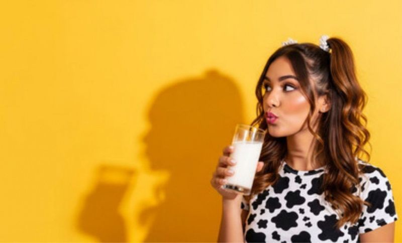 A trial found no weight change after three daily full-fat dairy servings