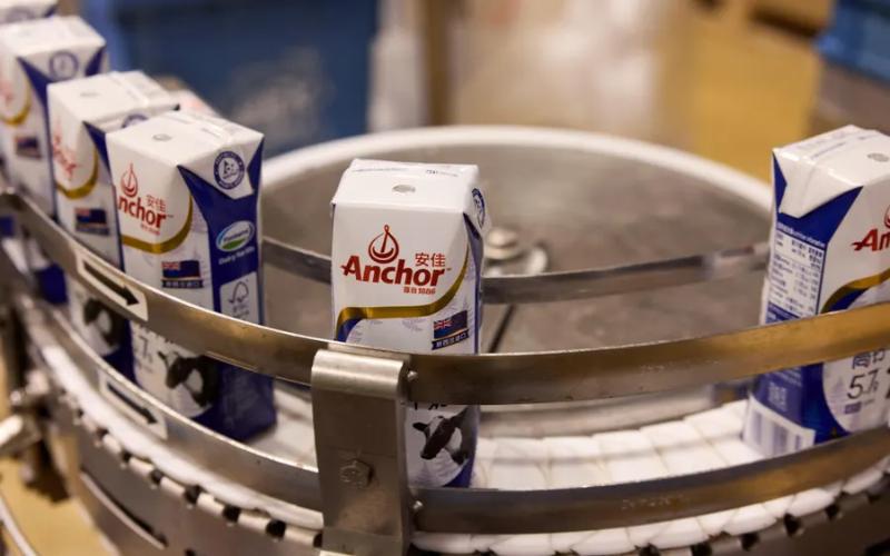 Fonterra Desestima Preocupaciones Sobre la Venta de Marca Láctea a Lactalis