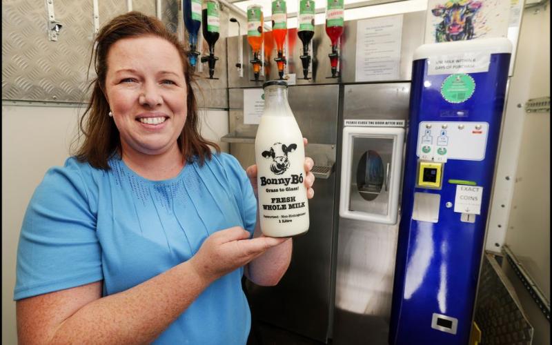 Los agricultores irlandeses lanzan un mapa nacional para máquinas expendedoras de leche