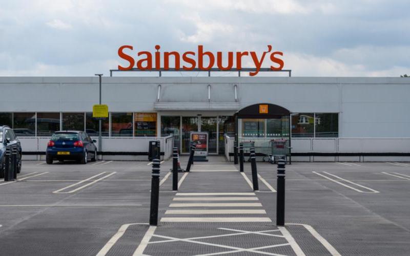 استثمار بقيمة 5 مليارات جنيه إسترليني من Sainsbury's لتأمين شراكات زراعية طويلة الأمد
