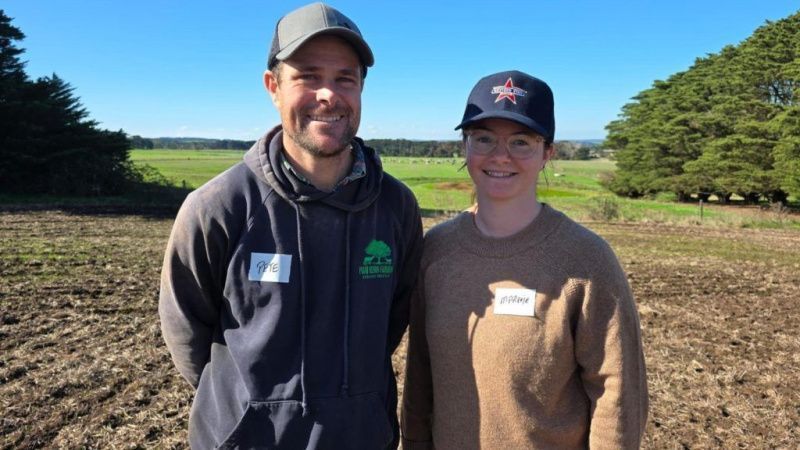 Pareja de Productores Lácteos Logra Propiedad de Granja a través de un Programa Estratégico en Victoria