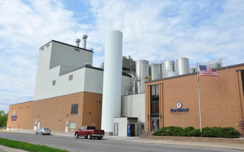 Foremost Farms USA возобновляет работу молочного предприятия в Мичигане при поддержке штата