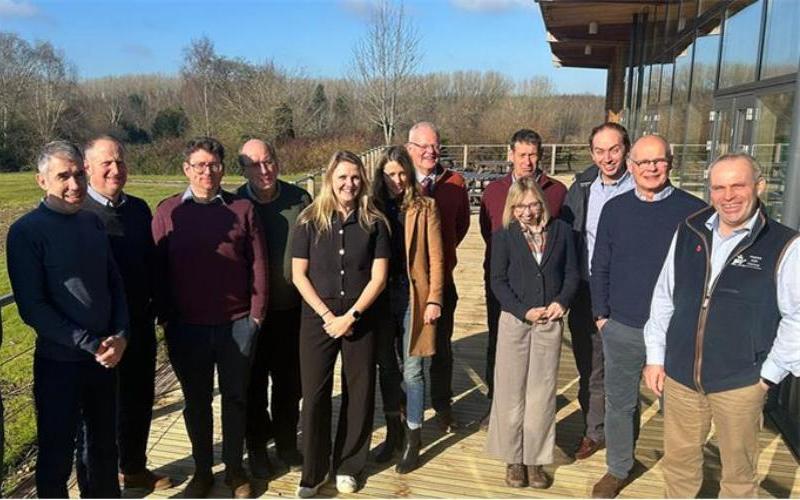 Gippsland'ın Cesur Süt Vizyonu: 4 Milyar Dolarlık Büyüme Stratejisi