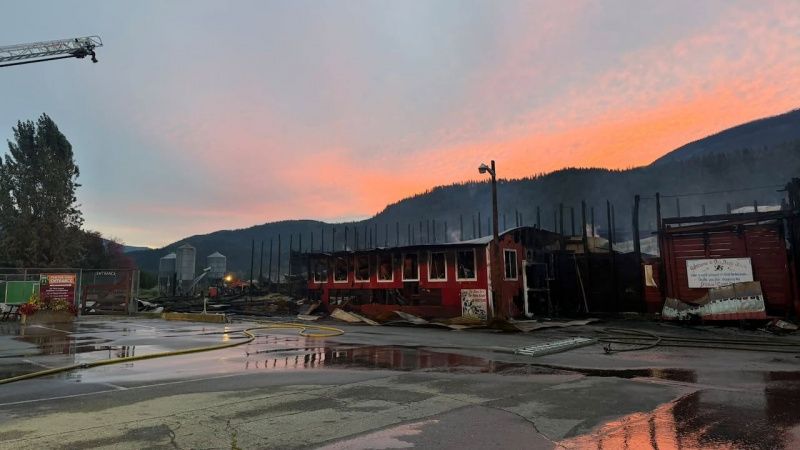 A fire kills about 40 calves at D Dutchmen Dairy