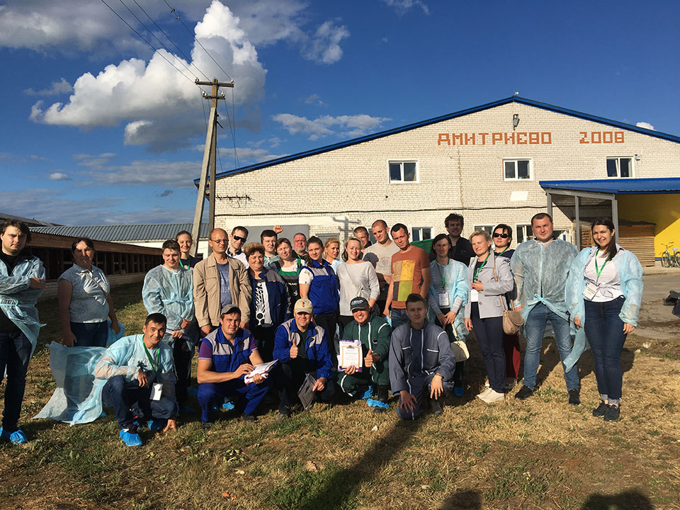 Завет колхоз. Колхоз заветы ильича хабаровский край. Спк колхоз заветы ленина. Заветы ильича энгельсский район. Колхоз заветы ильича московская область лотошинский район.