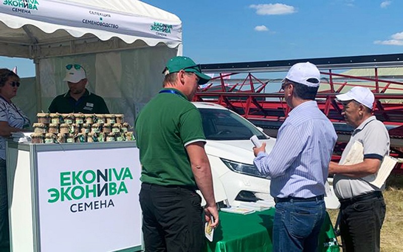 «ЭкоНива» совместно с казахстанским предприятием организовали первый собственный полевой семинар в республике