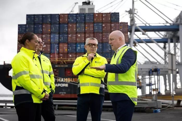 Movimiento estratégico de Nueva Zelanda para proteger las exportaciones lácteas ante las reducciones arancelarias de EE. UU.