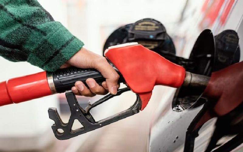 Казмунайгаз снизила стоимость дизтоплива для фермеров
