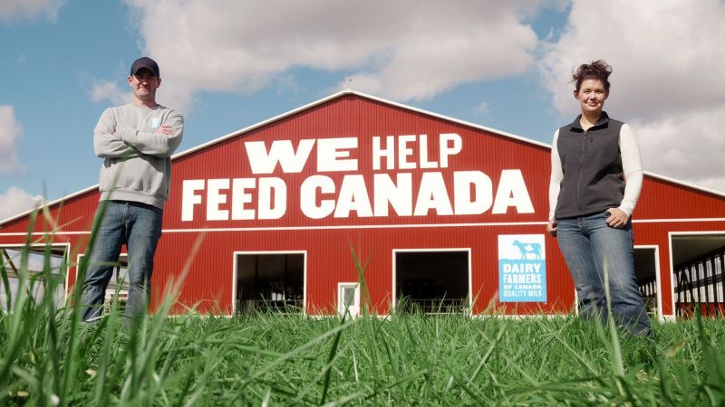 Dairy Farmers of Canada launches campaign featuring farmers’ barns and silos