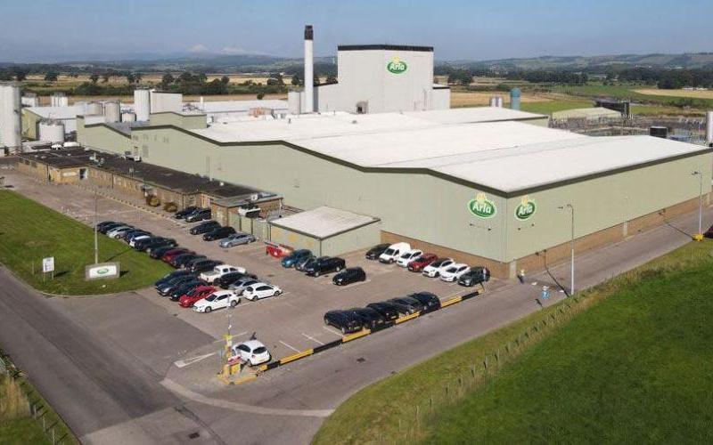 شركة Arla Foods تقترح إنشاء مزرعة شمسية لتزويد منشأة الألبان في لوكربي بالكهرباء