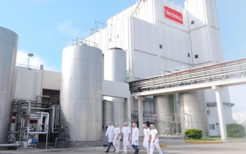 Dairy Giant Cuts Salaries and Anticipates Mass Layoffs
