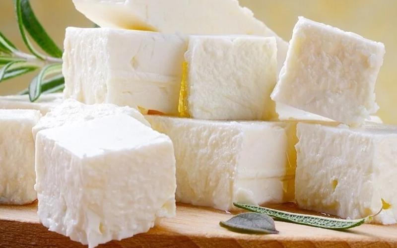 Amul and Mother Dairy lead India’s ₹2‑trillion paneer surge