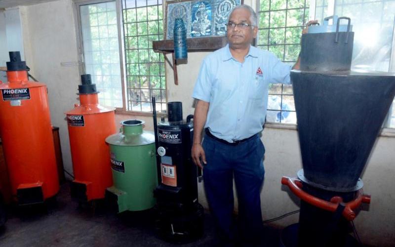 Karnataka Dairy Farms Utilize Biogas to Overcome LPG Shortage