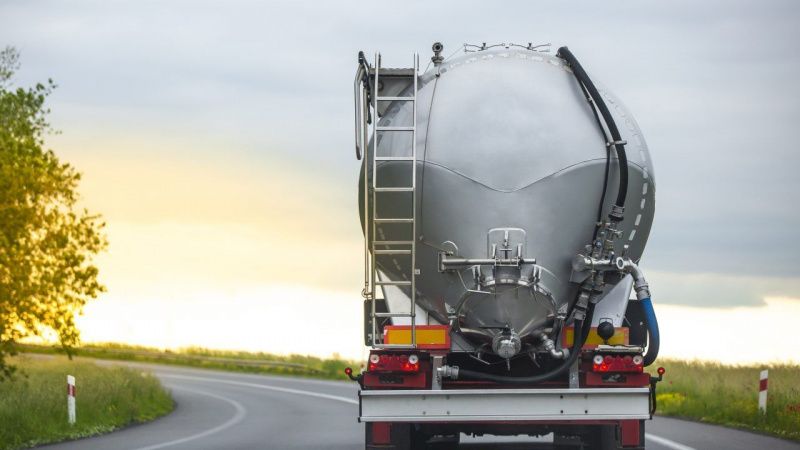 European Dairy Farmers Protest Over Milk Devaluation Policies