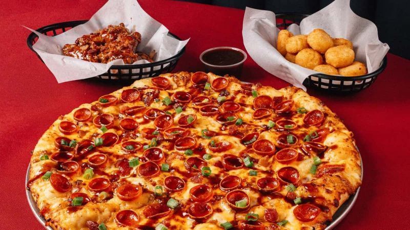 Round Table Pizza Teams Up with Dr Pepper for a New Menu