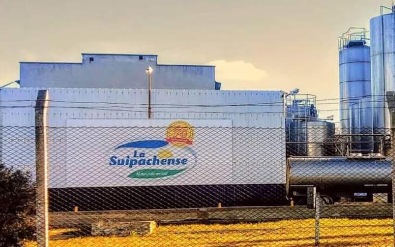 La Suipachense Süt Ürünleri Fabrikası Maaş Anlaşmazlığı Nedeniyle İşgal Edildi