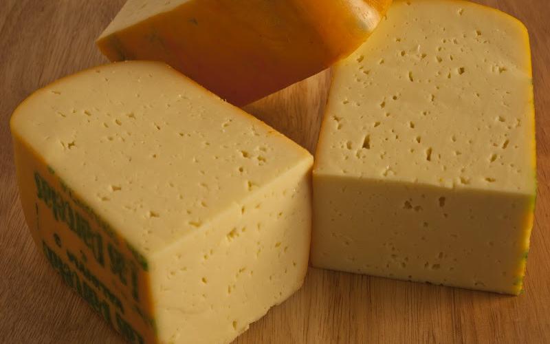 Cheese Consumption in Chile: 85% of Population Consumes Monthly