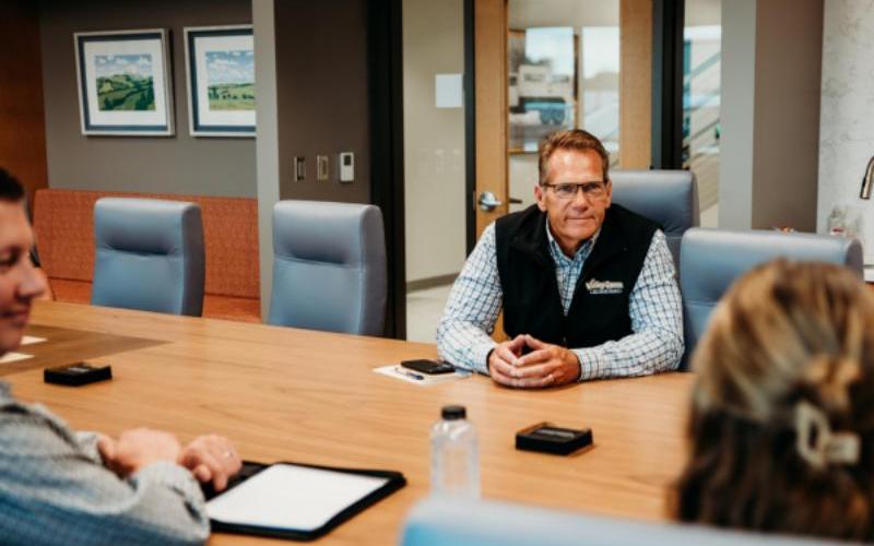 مزارعو الألبان في ولاية ويسكونسن يطالبون بدعم تشريعي لقوانين الزراعة