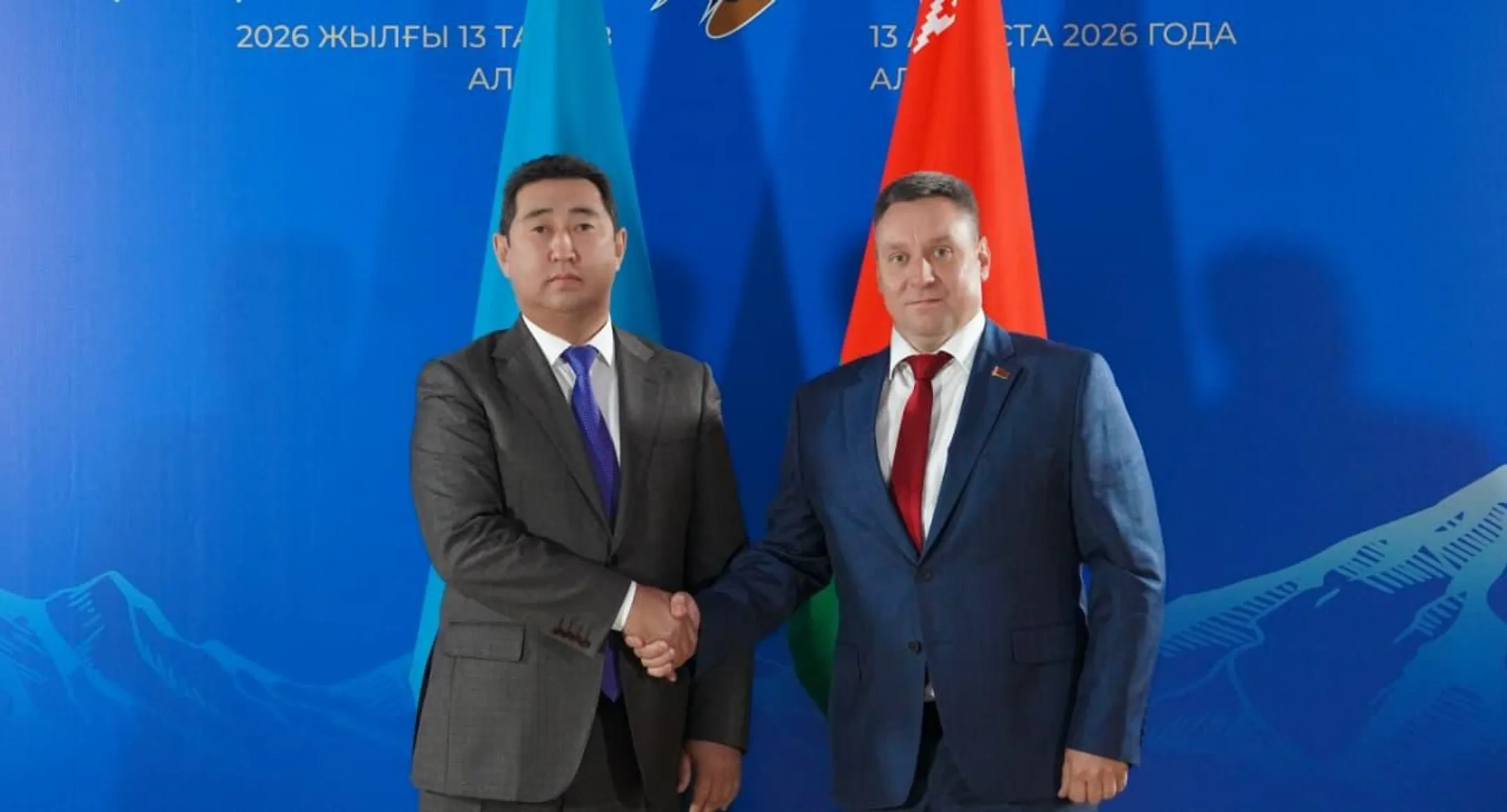 Казахстан готов нарастить поставки масел, бакалеи и зерна в Беларусь