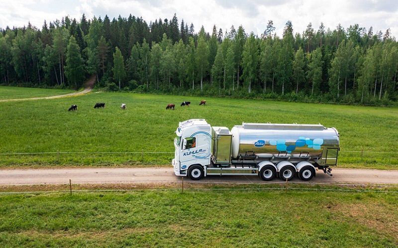 Valio’s new biogas-powered milk truck on the road in the Riihimäki and Jyväskylä regions