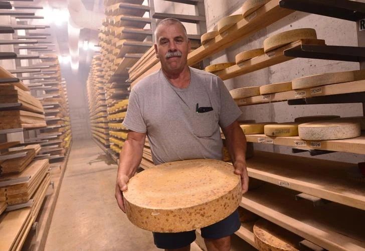 East Hill Creamery Wins Grand Champion at New York Fair