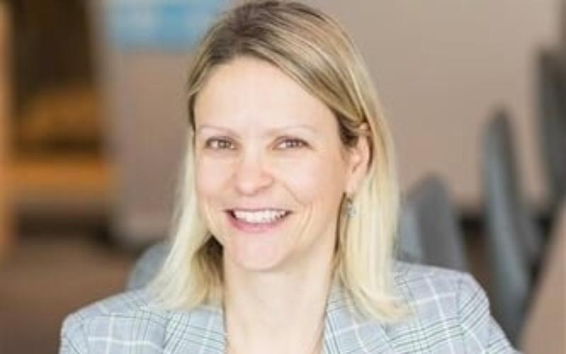 تعيين آني أكمودي رئيسة تنفيذية لجمعية مزارعي الألبان في كندا اعتبارًا من 2026