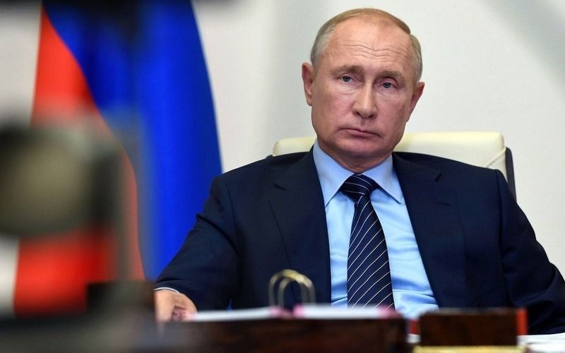 Путин продлил продовольственное эмбарго до конца 2024 года