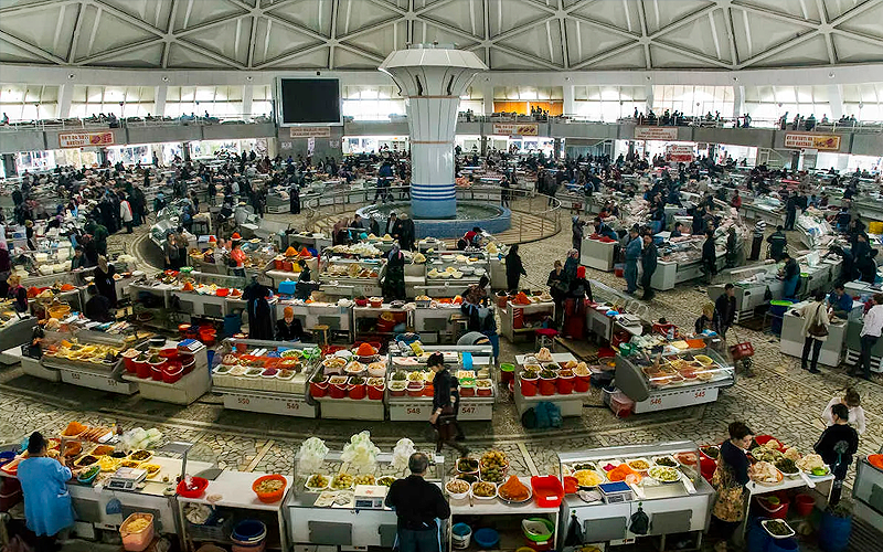 Госкомстат: цены на мясо и морковь упали, а на лук подорожали