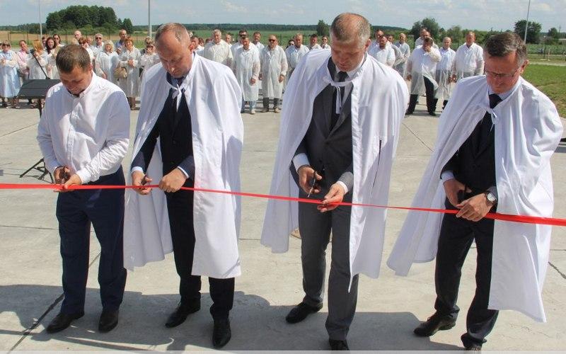 ОАО «Макарово‑Агро» открыло новый молочно-товарный комплекс стоимостью 34 млн белорусских рублей ОАО «Макарово‑Агро» открыло новый молочно-товарный комплекс стоимостью 34 млн белорусских рублей
