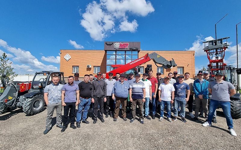 Weidemann провел первое обучение сервисных инженеров из стран Центральной Азии