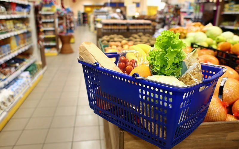 Социально значимые продукты питания сильно подешевели в Казахстане