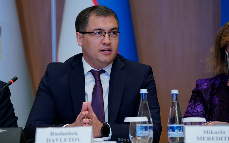 Русланбек Давлетов: Люди и бизнес требуют законодательство, основанное на доказательствах