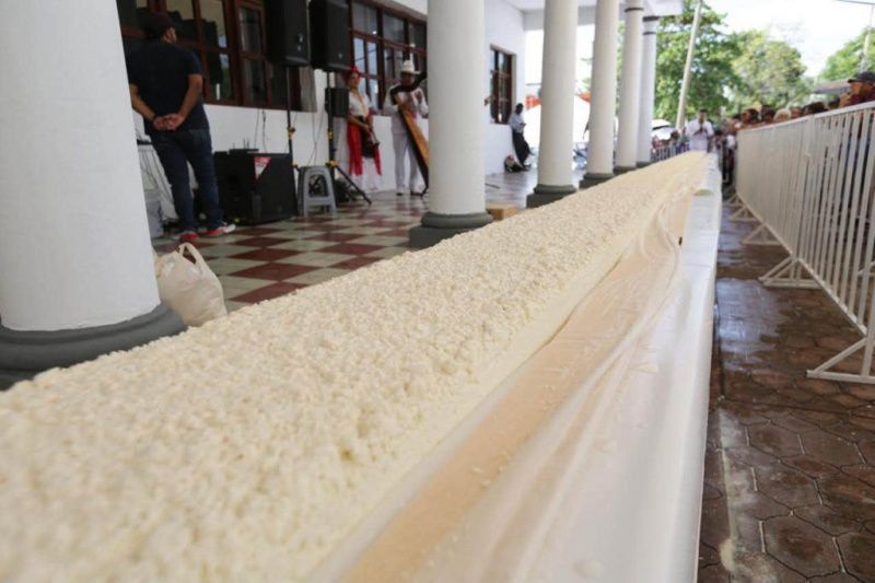 Veracruz Producers Make Mexico’s Largest Fresh Cheese to Promote Dairy and Tourism