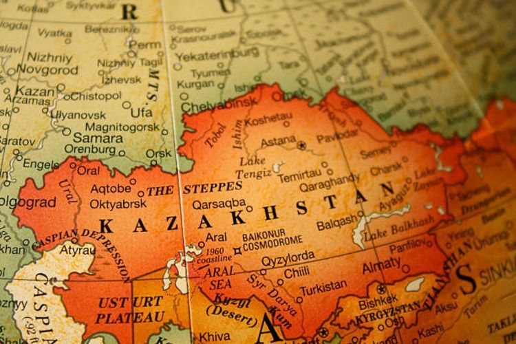 Казахстан: два сценария развития Казахстан: два сценария развития