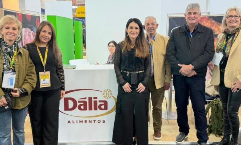 Una delegación brasileña de 34 integrantes visitó Sial Paris y comercios alimentarios franceses