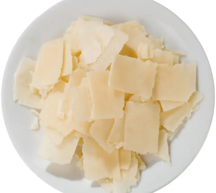DalterFood 集团通过帕尔马干酪片提升奶酪产品