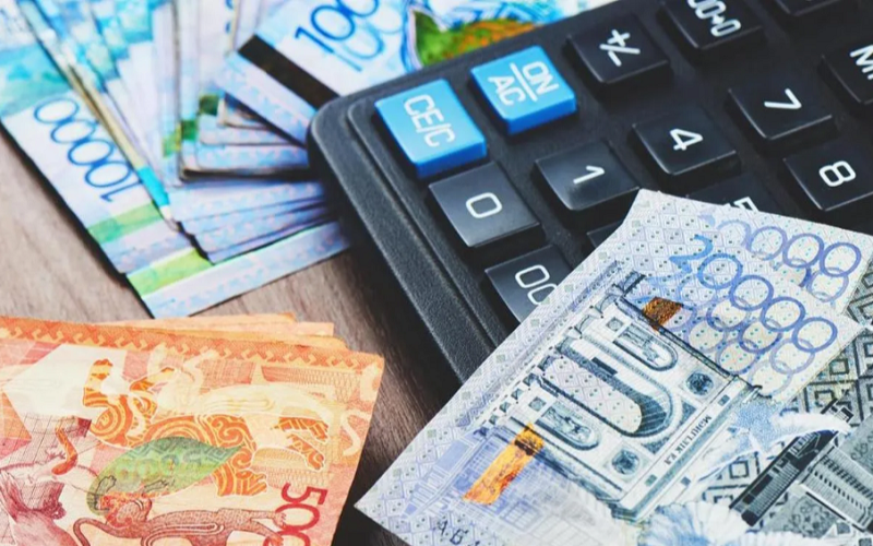 Казахстан потратит 4,6 трлн тенге на повышение социальных выплат в 2023 году