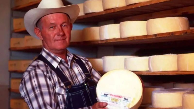 Mennonite Farmers Take Most Federal Farm Credit in Chihuahua