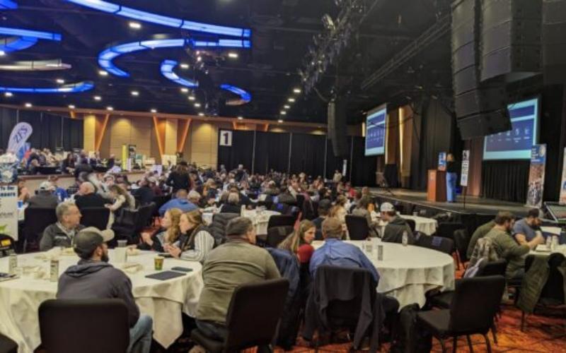 Analista de Productos Lácteos Aconseja a los Agricultores Asegurar Márgenes ante Cambios de Precios