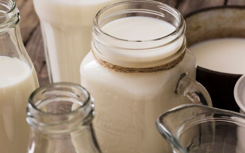Karachi Milk Prices Surge by 20 Rupees per Liter in April 2026