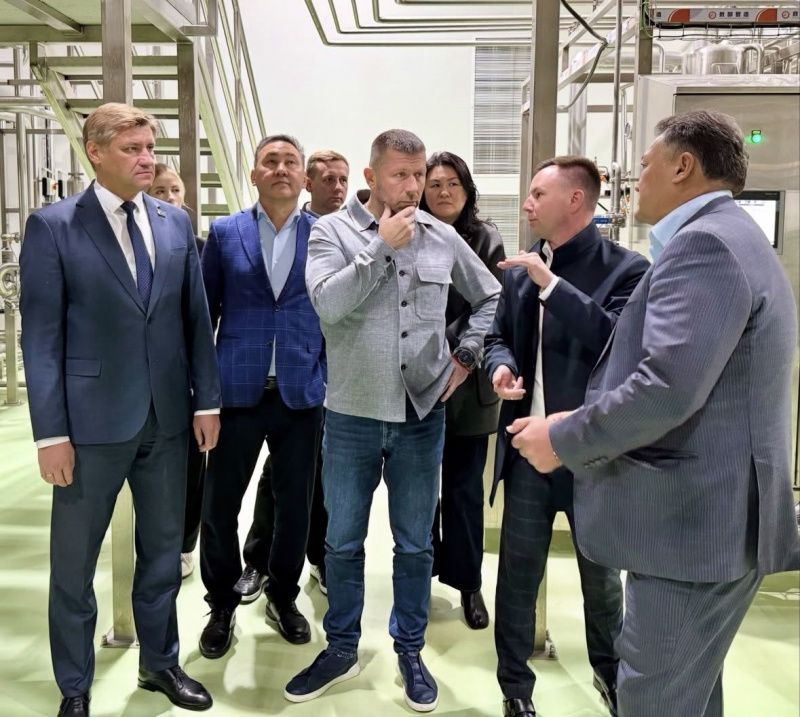 Exponenta Group обсуждает запуск совместного производства молочной продукции в Казахстане на базе RnR Group