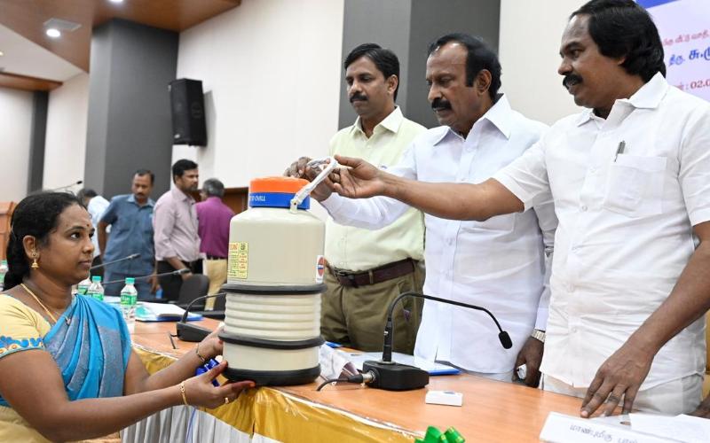 Tamil Nadu Milk Producers Demand Release of ₹215 Crore in Pending Incentives